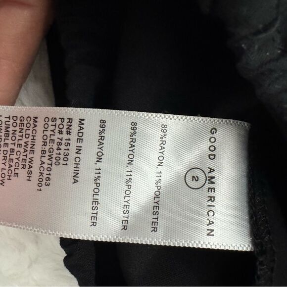 Good American Black Wrap Blouse - Picture 7 of 9